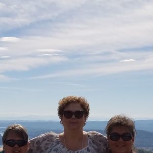 Meet your Posher, Jennie